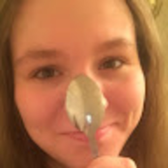 Meet your Posher, Shannon - Picture 1 of 1